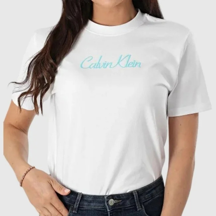 CAMISETA MUJER CALVIN KLEIN LOGO AÑOS 20