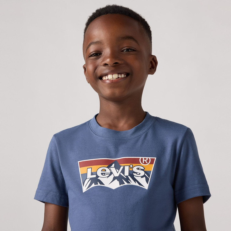 CAMISETA NIÑO LEVI'S LOGO MONTAÑA TALLAJE INFANTIL