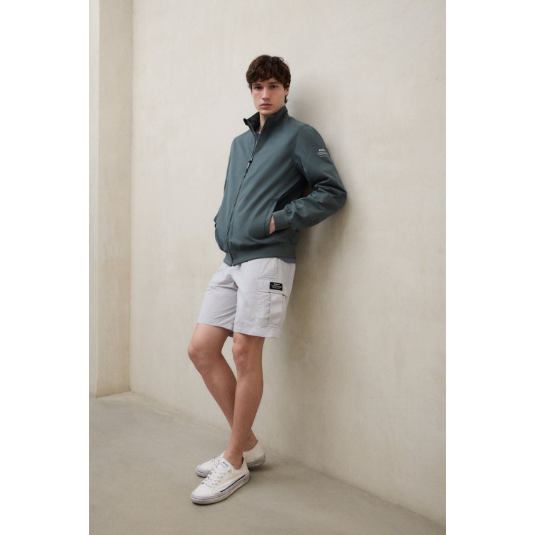 CHAQUETA REPELENTE AL AGUA HOMBRE ECOALF PIKES