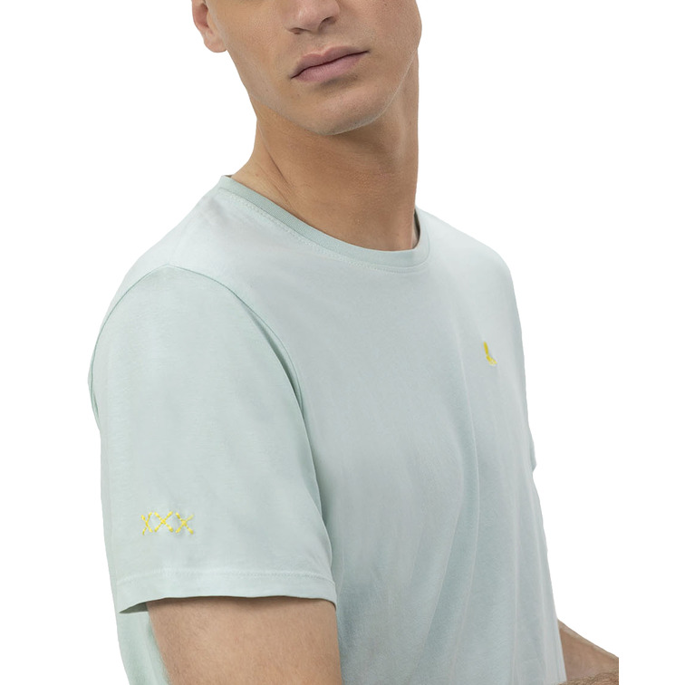 HOMBRE CAMISETA BÁSICA BORDADO A CONT AZUL TUR