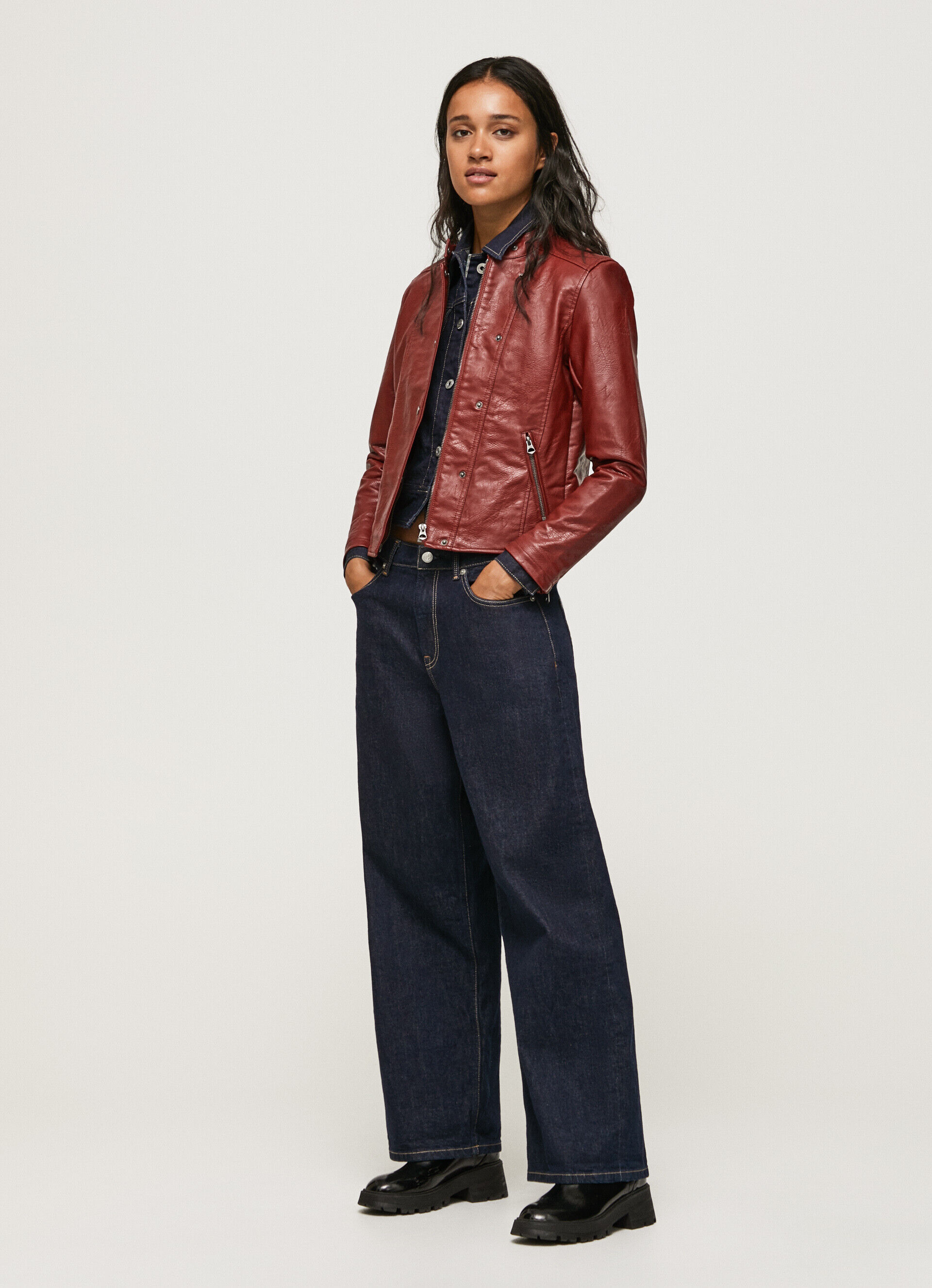 Chaqueta de piel pepe jeans 2025