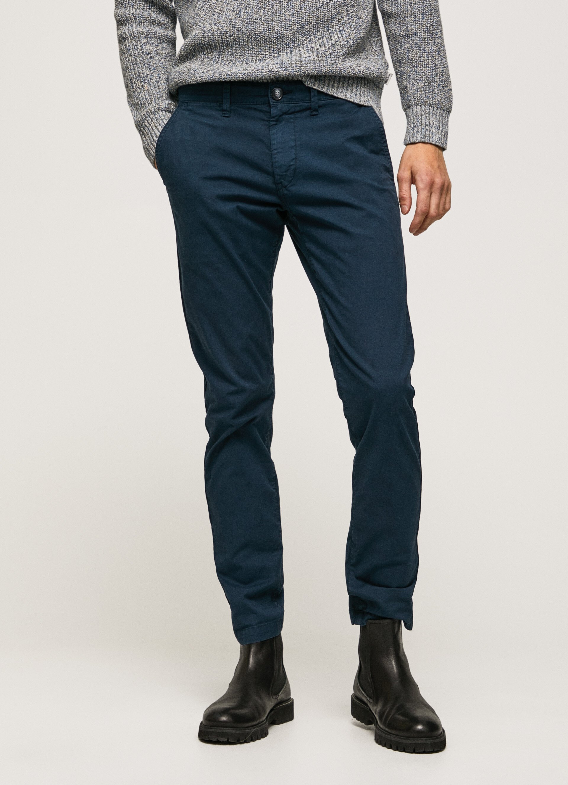 Pantalon hotsell chino skinny